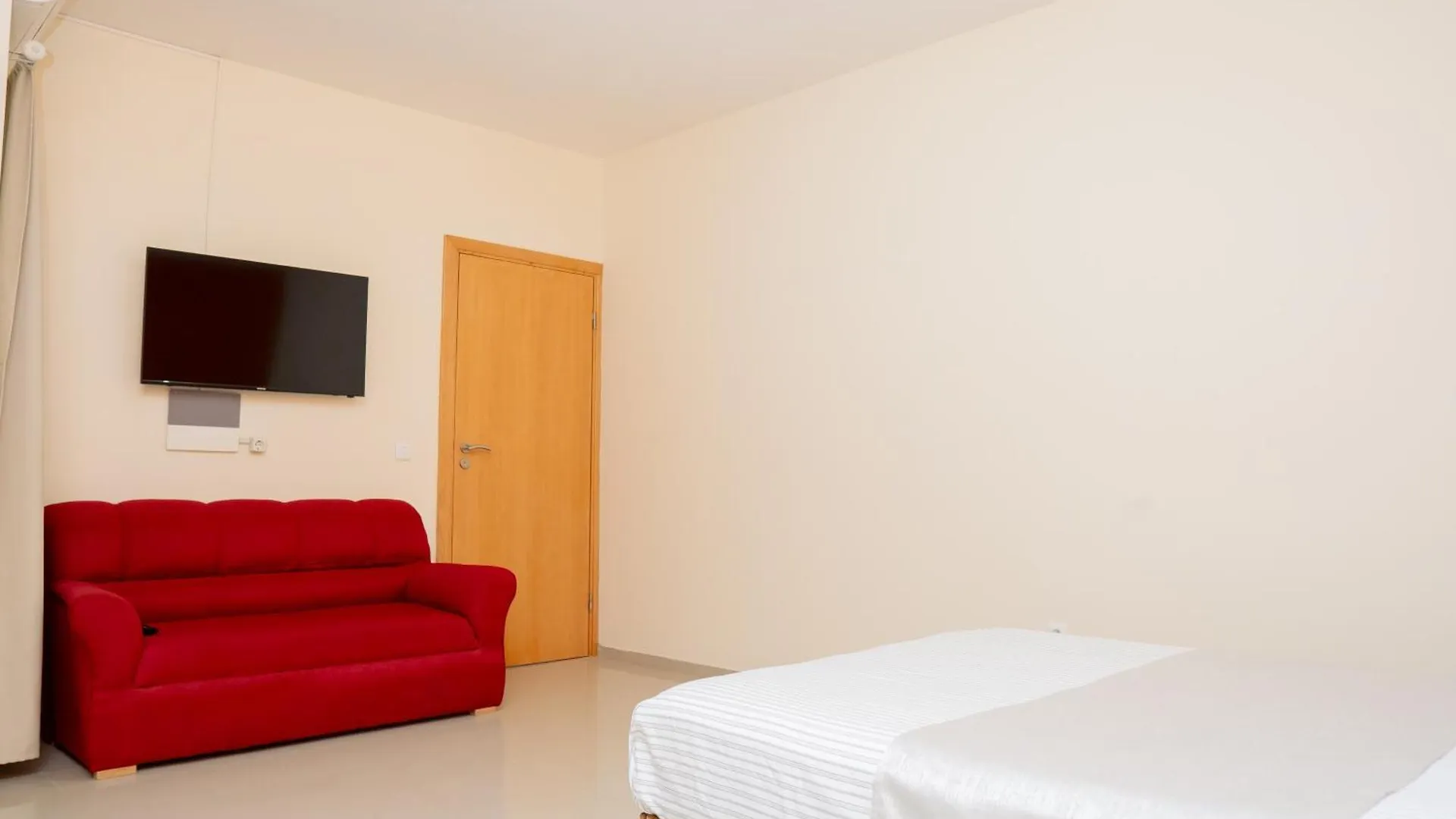 J Martins Aparthotel Tarrafal